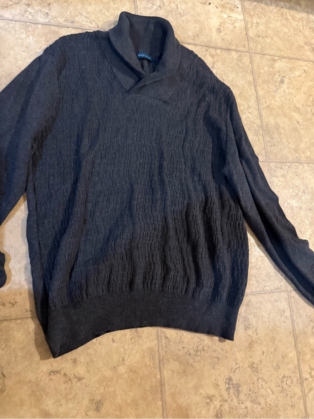 Perry Ellis Men's Black V-Neck Cable Knit Sweater